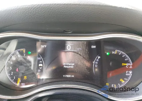 2016 Jeep Grand Cherokee Laredo z USA, uszkodzony, nr VIN 1C4RJFAG9GC414471